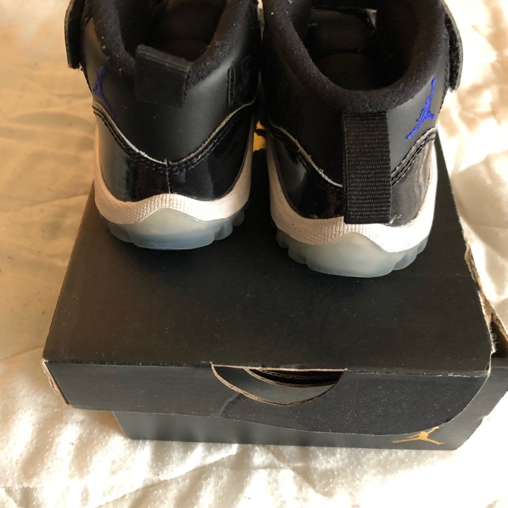 Retro 11s - Picture 2 of 2